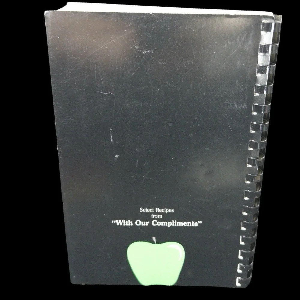 The Best of‎ the Bushel Junior League Of Charlottesville Cookbook 1987